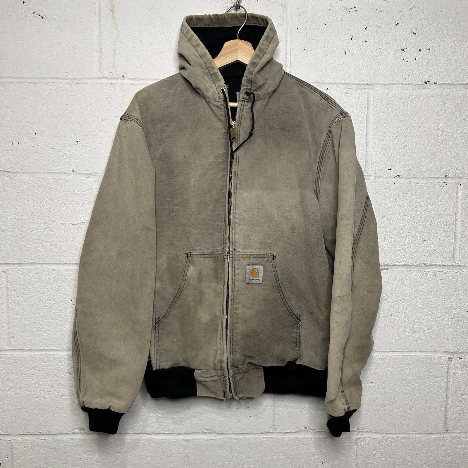 Faded Vintage Carhartt Thermal-Lined Hooded Active Jacket “Black” Men’s Small