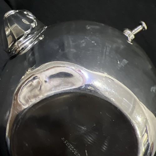 Vintage WM Rogers Silver Plated Tilting Teapot Without Stand Broken - Picture 10 of 13
