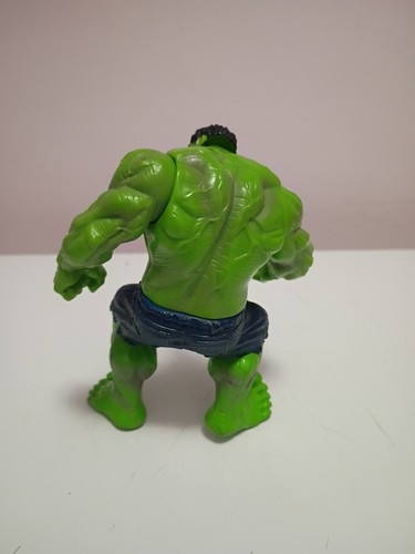 Hasbro Marvel Incredible Hulk Spielfigur 2008 grün 5 Zoll groß  - Bild 3 von 3