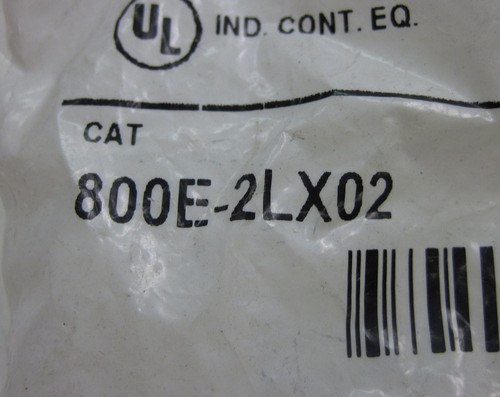 Cartucho de contacto Allen-Bradley 800E-2LX02 con pestillo, 2 N.C. - Imagen 2 de 3