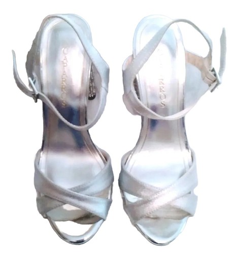 Caparros Size 9M Women's Silver Metallic Sandals- Rhinestone Embellished Heels - Picture 4 of 4