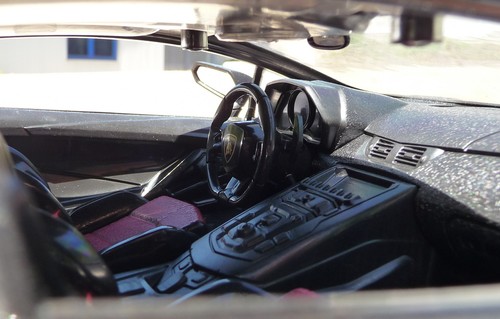 RC Lamborghini AVENTADOR mit AKKU + LICHT 1:10 48cm Ferngesteuert 2,4-GHz  50011 - Bild 8 von 11