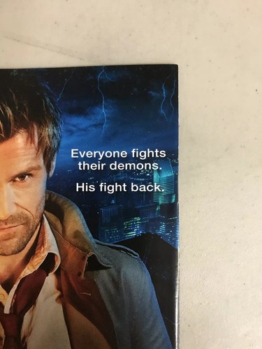 Batgirl #35 - VF/NM - DC New 52 - Babs Tarr, Stewart - 2014 - Picture 9 of 11