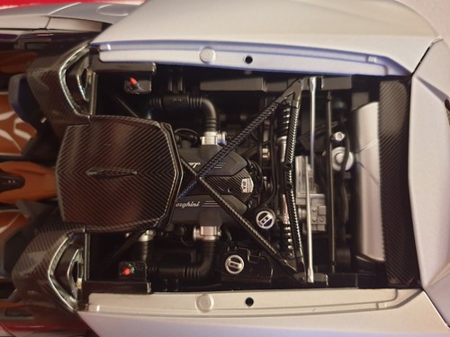 lamborghini centenario roadster autoart 1/18 - Foto 10 di 12