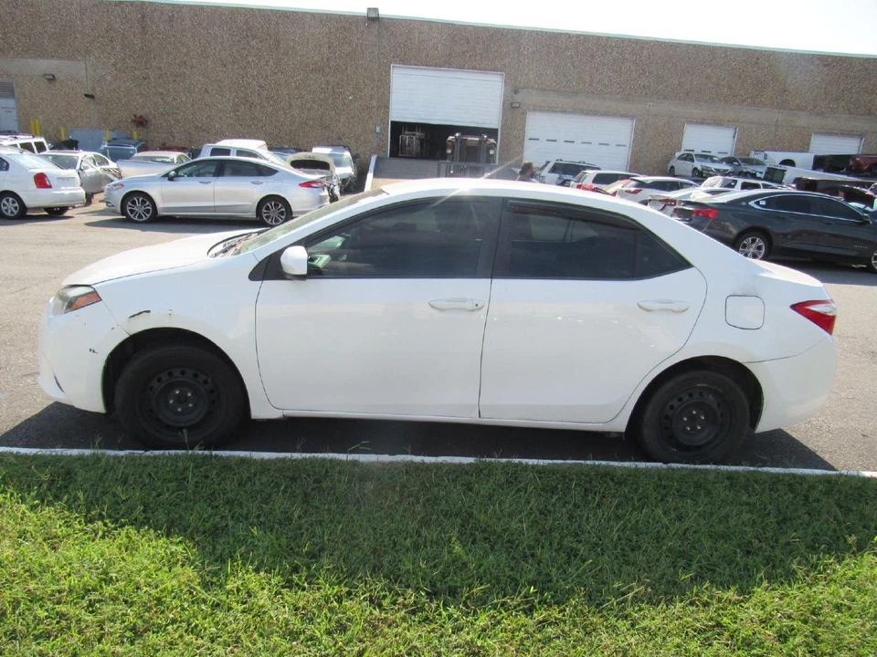 Barra estabilizadora para camioneta Toyota Corolla 2003 a 2019 solamente Foto 2 de 4