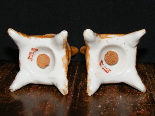 VINTAGE PORCELAIN POT BELLY STOVE WOODSTOVE SALT AND PEPPER SHAKER SET, JAPAN  - Picture 6 of 7