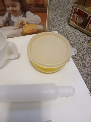 Vintage Tupperware Tupper Toys Mini Mix It Children’s Cookies Baking Kit See Des - Picture 10 of 10