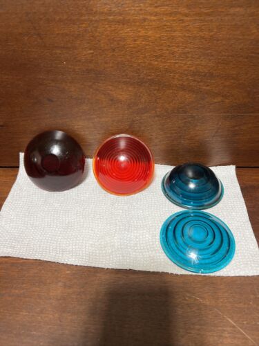 Lot Of (4)- RR Glass Lense 2 Red 2 Blue 3” - Picture 1 of 6