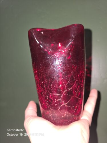 Vintage MCM Blenko Crimped Ruby Red Crackle Glass Vase 5 1/4 In Tall - Picture 2 of 7