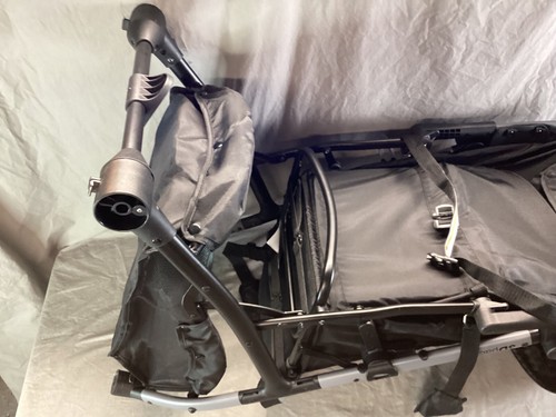 Summer 3Dpac CS Compact Fold Stroller Black - Missing Cup Holder - Picture 21 of 24