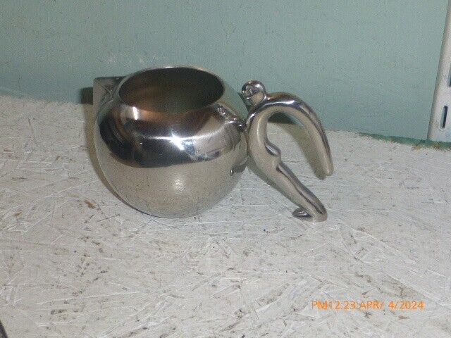 Picture 4 of 9