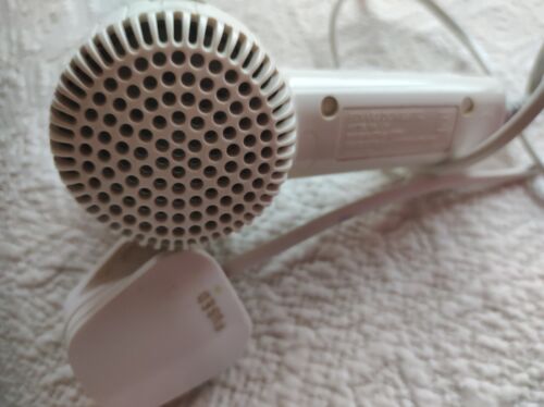 Hinari Lifestyler 1200 W Travel Hair Dryer Ls4 Working Used For 1 Holiday - Picture 3 of 4