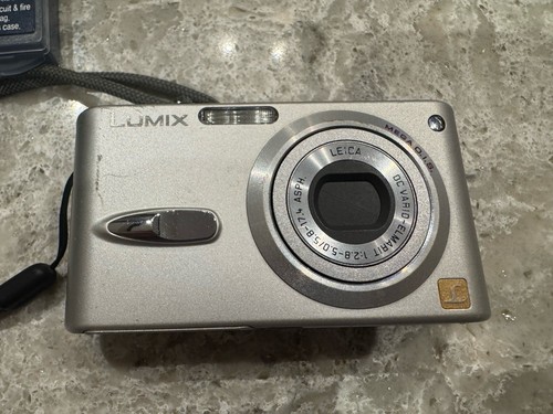 Panasonic Lumix DMC-FX3 Digitalkamera Kompaktkamera