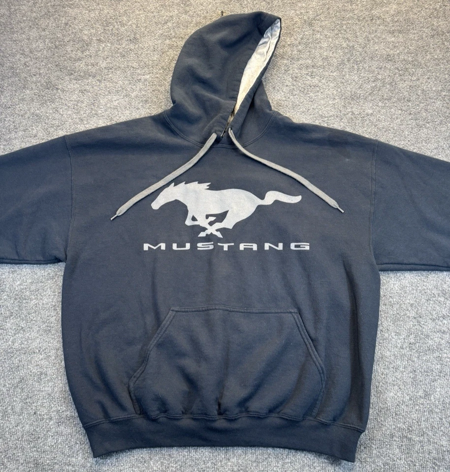Sudadera con capucha negra con licencia oficial Ford Mustang para hombre talla XL Foto 2 de 4