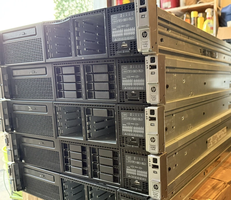 HP ProLiant DL380P Gen8 2x 8-Core Xeon E5-2690 2.90GHz 96GB RAM 8x Bays No HDDs - Image 2 of 4