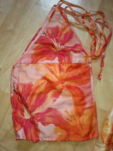3x Neckholder Tops von Shein Gr. S - Set - Bild 4 von 5