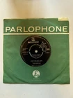 The Beatles - Cant Buy Me Love / You Can't Do That -  1964 First Pressing. NM