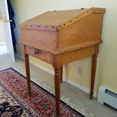 19th C Primitive Slant Top Schoolmaster Desk With Drawer Mint