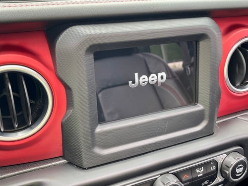 2020-2023 Jeep Gladiator JT UAG 7" Apple CarPlay and Android Auto Radio Upgrade - Picture 4 of 19