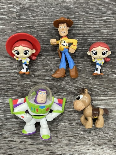 Disney Toy Story 4 Minis Blind Bag Figure Bullseye Jessie Buzz Woody Lot of 5
