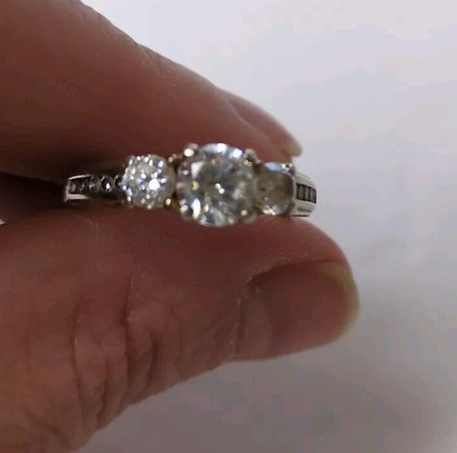 Sterling Silver 925 CZ Three Stone Women's Ring - Picture 10 of 13