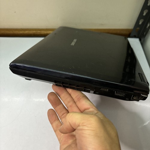 Samsung Q70 Intel T2330 2gb RAM 120gb HDD DVD *Missing Keys* - Picture 8 of 19