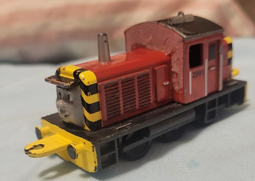 ERTL - SALADO - Thomas & Friends Metal Diecast - RARO - Imagen 3 de 8