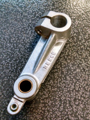 Reece S2 Buttonhole Needle Bar Assembly - Picture 5 of 6