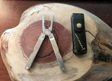 Original LEATHERMAN PST II w/ Leather Sheath - Great Condition - D47