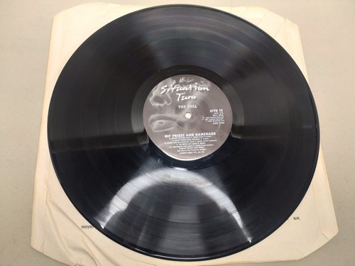 The Fall Hip Priest & Kamerads UK Press Vinyl LP + Why Are People Grudgeful? 12" - Foto 6 di 8