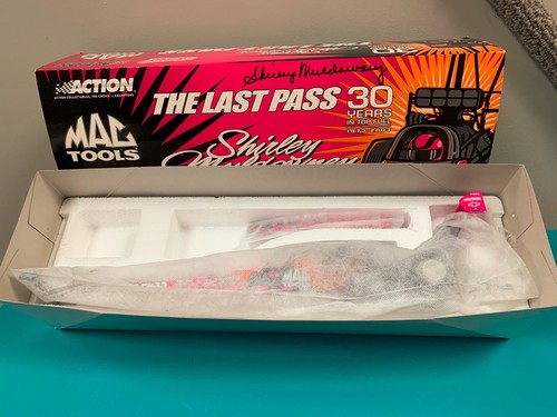 SHIRLEY MULDOWNEY LAST PASS DRAGSTER AUTOGRAPHED, NEW - Picture 3 of 5
