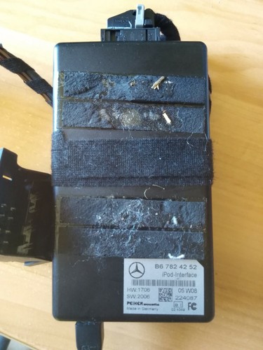 Mercedes-Benz Steuergerät iPod-Interface B67824252 - Bild 1 von 4