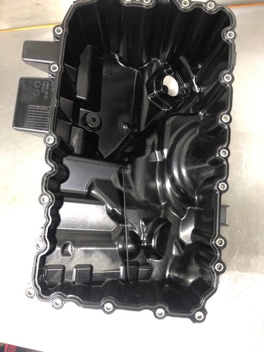 BMW Used Genuine OEM Oil Pan 11137618512 N20 E84 F22 F23 E84 - 第 7/12 張圖片