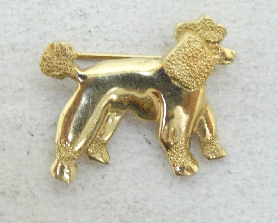 Charming 14K Yellow gold Detailed Groomed Poodle Dog Pin A5898 Charming 14K Yellow gold Detailed Groomed Poodle Dog Pin A5898