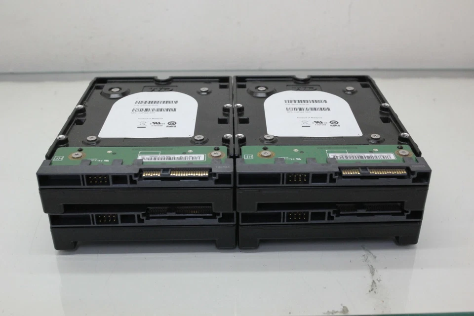 Lot of 4 Hitachi HGS-HUSSL4010ASS60 HARD DRIVES 100GB - Image 3 of 3