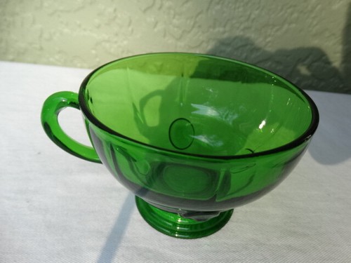 New Martinsville Glass Dark Green Moondrops Footed Cup and Saucer - Picture 4 of 9