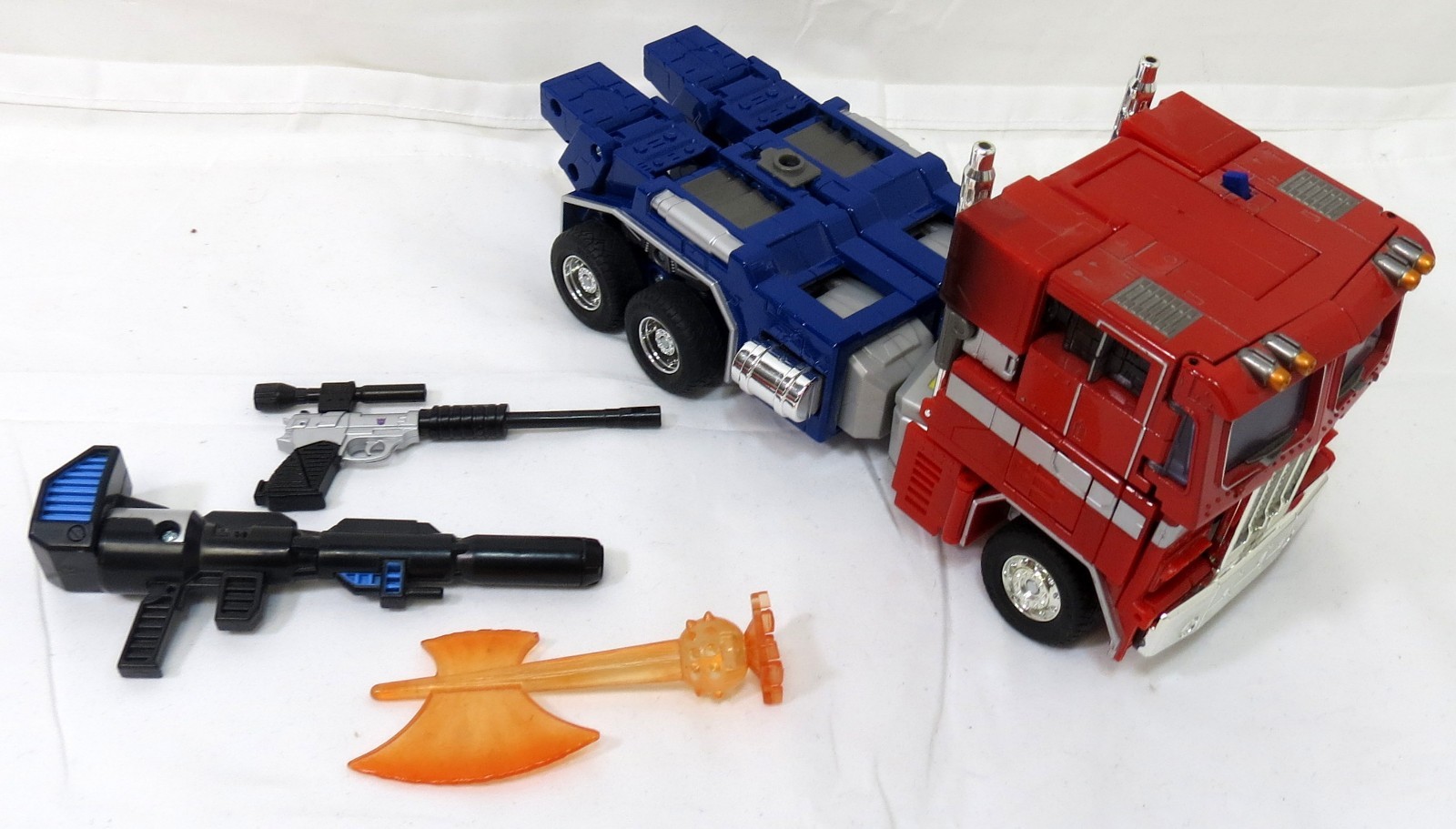 Hasbro Figura de Transformers Masterpiece MP-1 Optimus Prime Hasbro Figura de Transformers Masterpiece MP-1 Optimus Prime