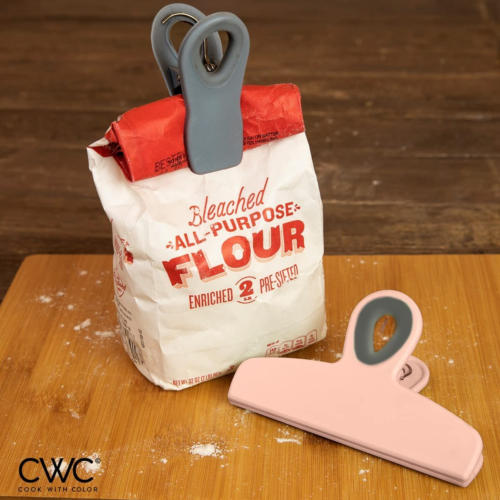 Cook with Color Set of Eight Bag Clips, 2 Large Heavy Duty Chip Clip and 6 Refri - Picture 3 of 5