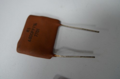 Capacitor Silver Mica Radio Spares 1% 470pF 680pF 820pF 1000pF 1500pF 2200pF + - Picture 125 of 132