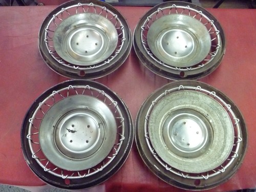 VINTAGE 1964 CHEVY NOVA CORVAIR TWO BAR WIRE SPINNER HUBCAPS WHEEL COVERS - Picture 6 of 6