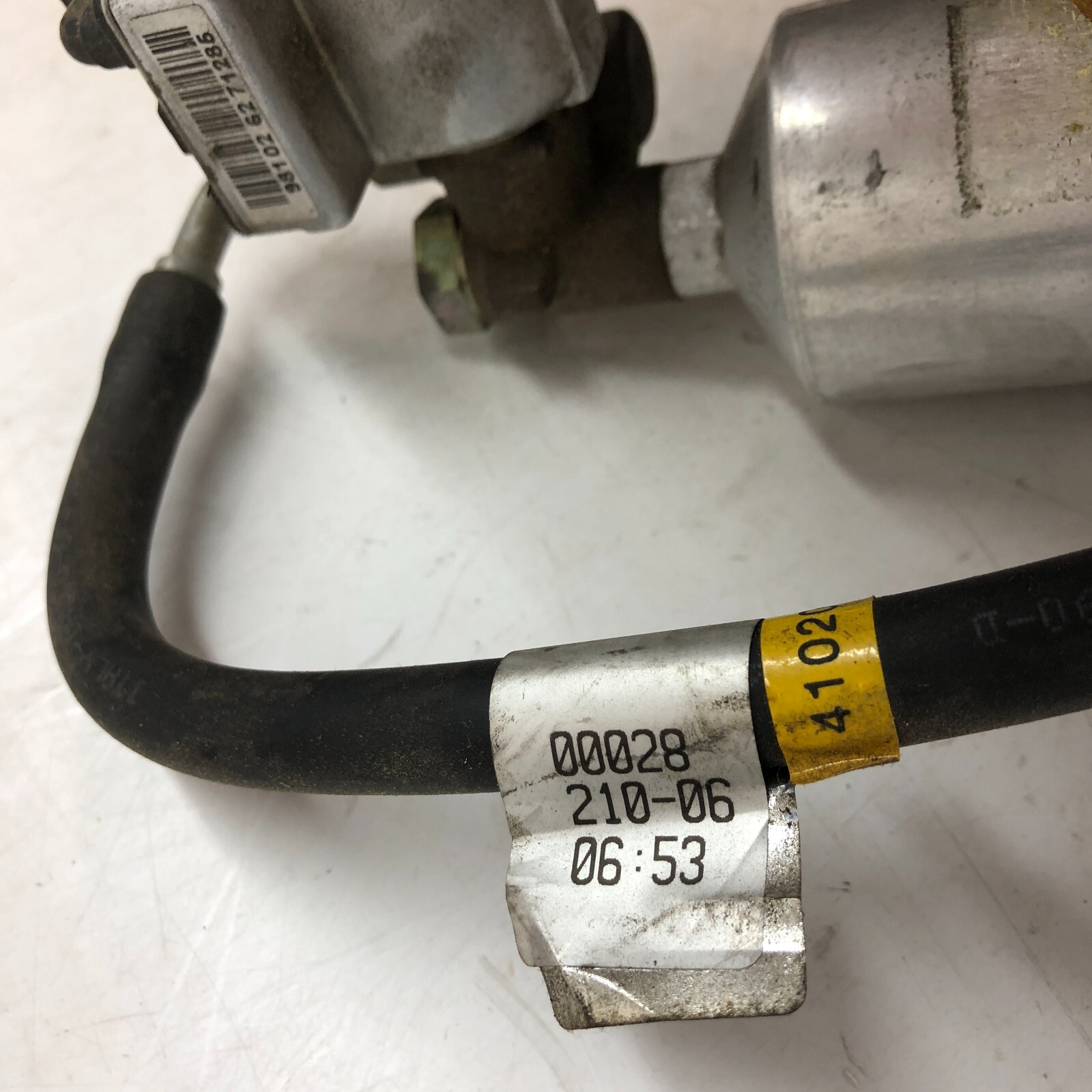 LAMBORGHINI MURCIELAGO LP640 FUEL FILTER SOLENOID VALVE 410937305 410201214A OEM