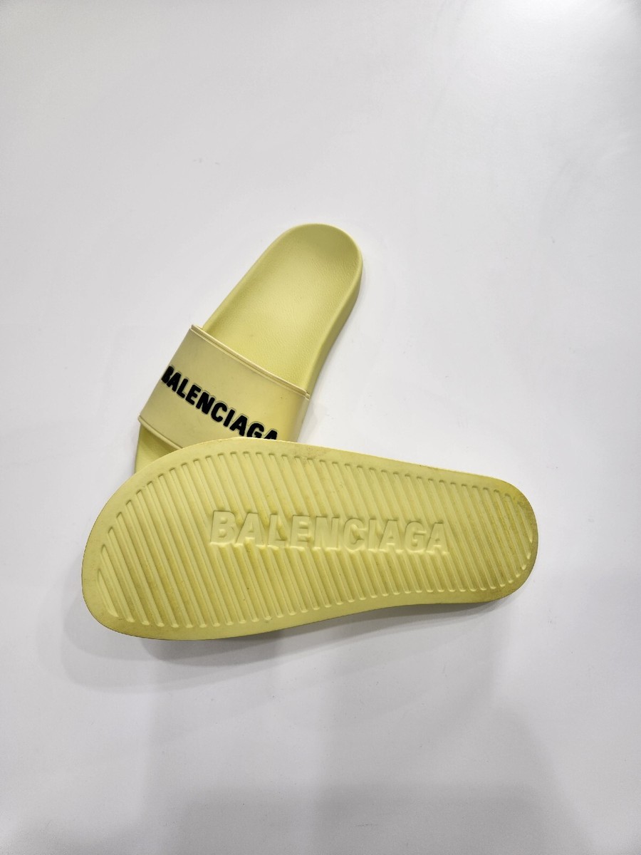 【BALENCIAGA】Pool スライドサンダル★ブラック イエロー ホワイト の ウィメンズ Pool スライドサンダル スニーカー