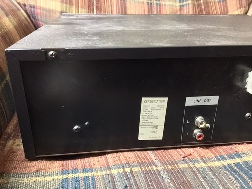 Sony CDP-C211 5 Disc CD Changer - Picture 8 of 11