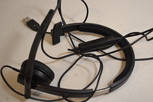 Logitech A-00063 Wired USB Headset 881-000229 - Picture 2 of 3