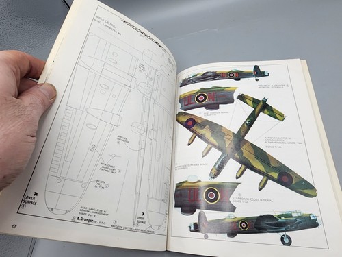 Bombers Of World War 2 Book Vol 1, 1981 Squadron / Signal Publications Inc - Picture 6 of 6