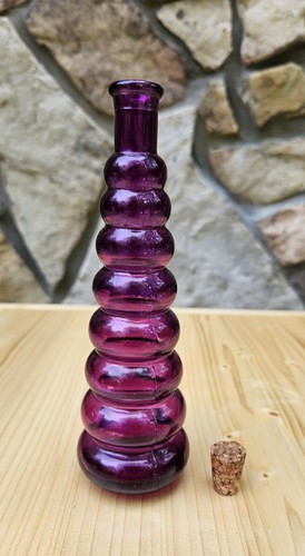 Vintage Art Deco Set of 2 Purple Green Colored Decorative Bottles/ Vases - Picture 7 of 13
