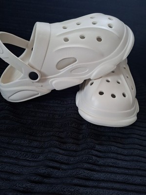 CLOGS  GR.38/39 NEUFERTIG
