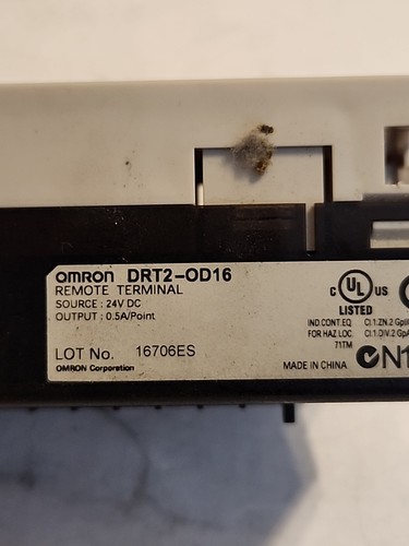 Omron PLC DRT2-OD16 Remote Terminal - Free Shipping - Picture 2 of 3