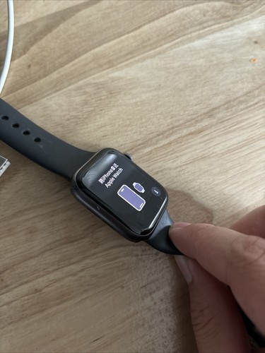 Apple Watch - Photo 4 sur 7