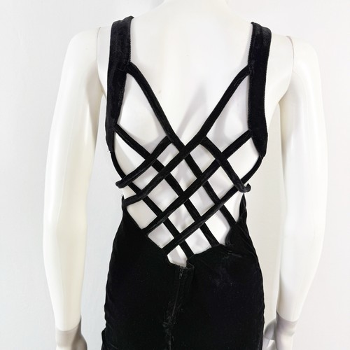 Windsor Black Velvet Maxi Dress Gown Size M Criss Cross Back Formal Evening - Picture 6 of 10